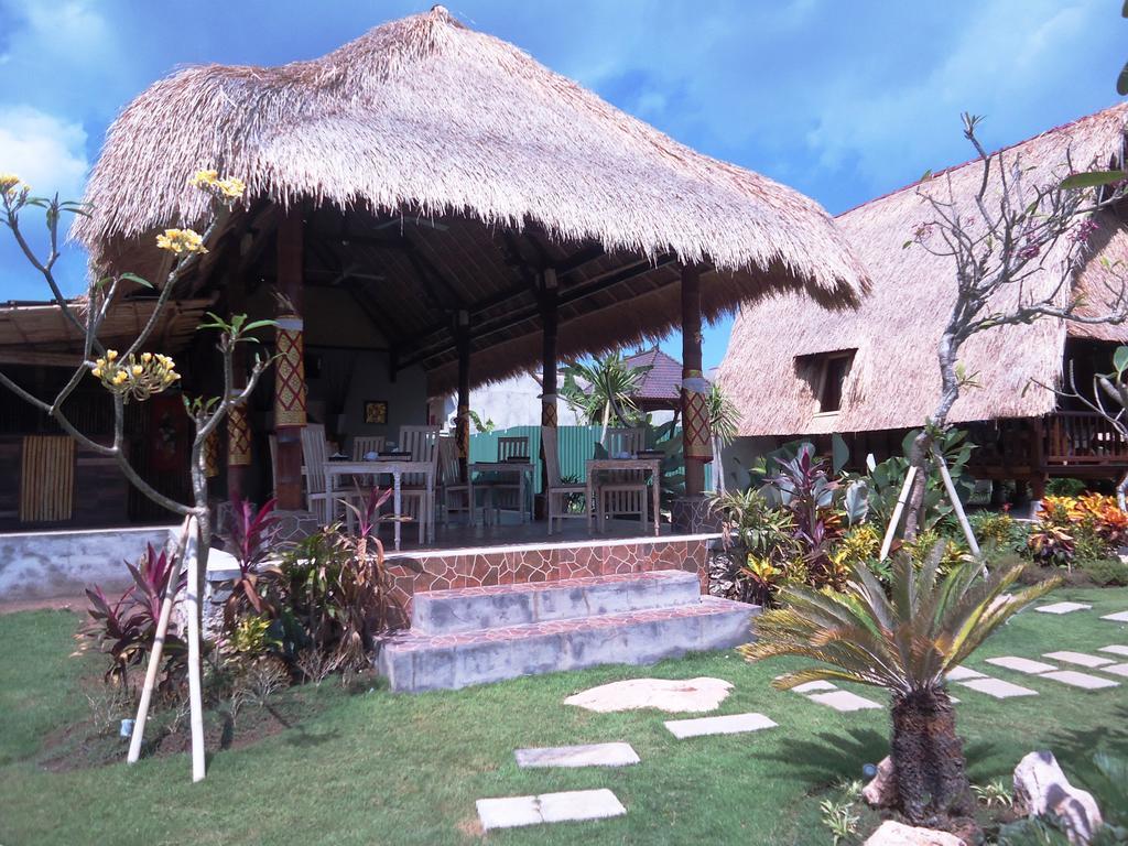 Harta Lembongan Villas Buitenkant foto