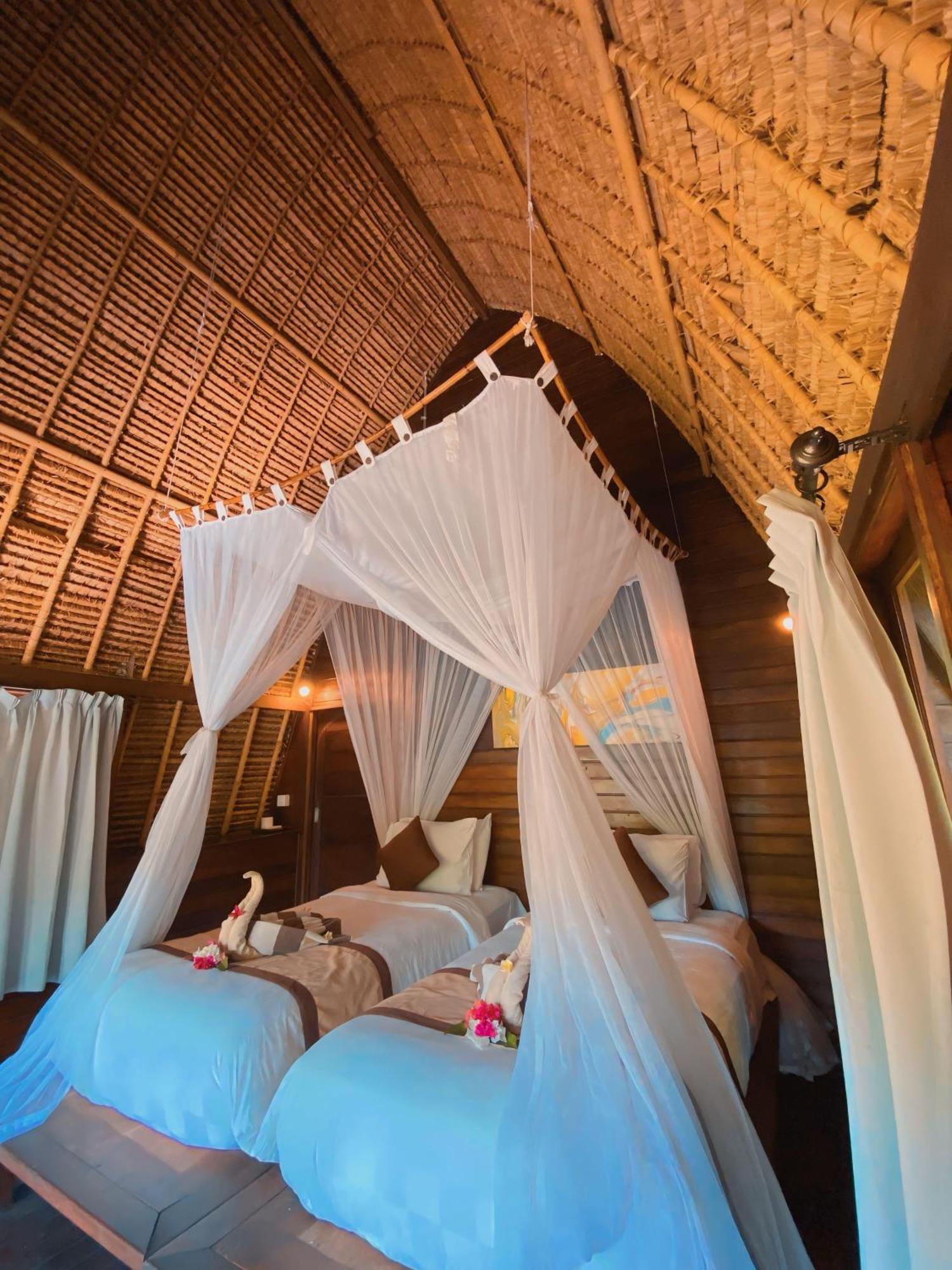 Harta Lembongan Villas Buitenkant foto