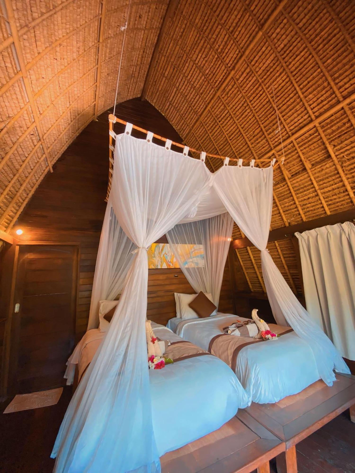 Harta Lembongan Villas Buitenkant foto